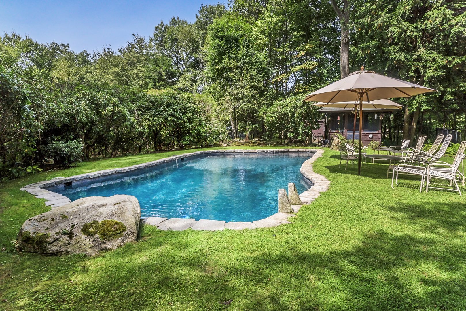 Pool Ground